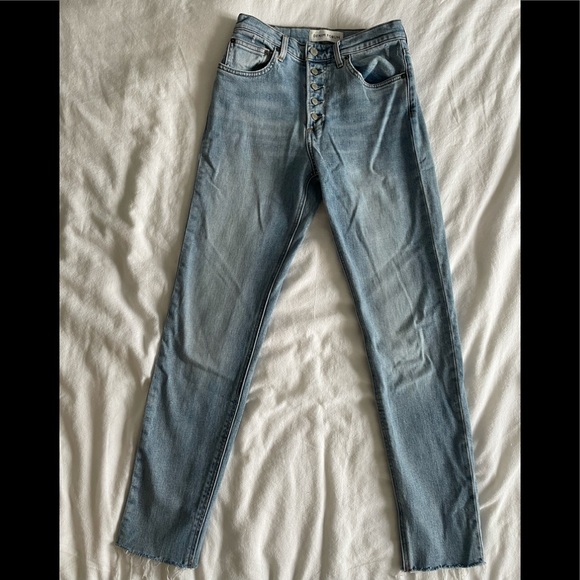 Aritzia Denim Forum - size 26 - Picture 1 of 2